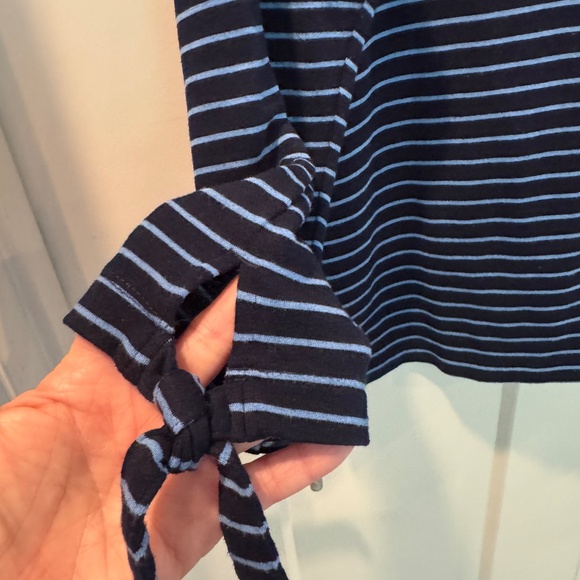 LOFT Long Sleeve Tee, M, EUC, Navy stripe - Picture 2 of 8